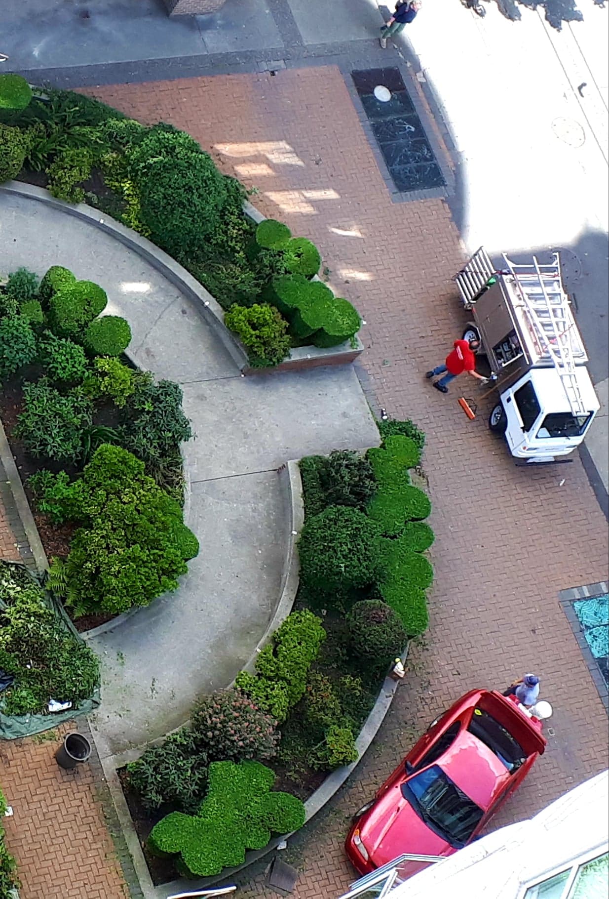 Strata property grounds maintenance from above
